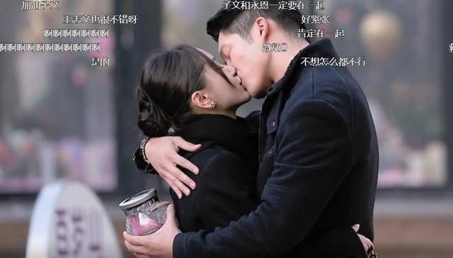 还好穿了防弹衣!缉毒警展示26年“缉毒宝典”:缉毒就是要拿命去拼